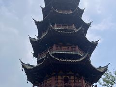 -龙华寺
