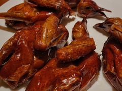 红烧乳鸽-杭州JW万豪酒店-万豪中餐厅