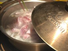 竹笙椰子鸡-润园四季椰子鸡火锅(海上世界店)