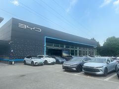 -比亚迪上海弘仁4S(杨浦店)