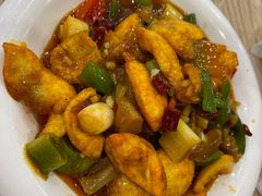 -江城燕子大排档(江汉路步行街店)