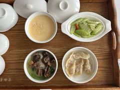-雪梅月子中心(华侨城店)