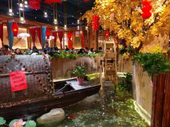 -老滇山寨•云南特色菜•地方菜•民族风情歌舞表演(金碧店)