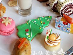 红丝绒下午茶-Salon de Ville浦江汇(上海外滩华尔道夫酒店店)