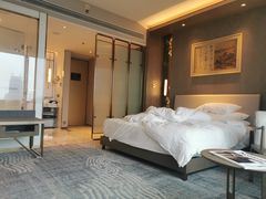 -上海世茂皇家艾美酒店
