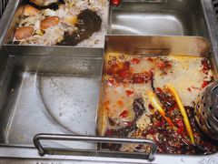 四宫格锅底-海底捞火锅(龙湖三千集店)