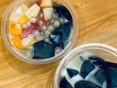 水果龟苓爽-梧州双钱龟苓膏(丽港航母店)