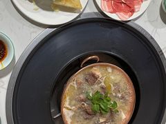 -藏味八珍特色火锅