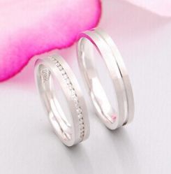 -威德钻石-克拉钻大本营(南京东路店)