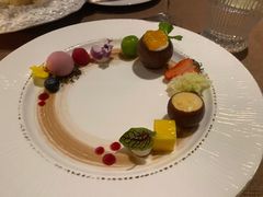 -Da Ivo哒伊沃意大利魔镜餐厅(外滩店)