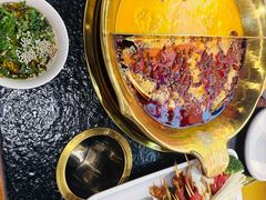 -永發發串串火锅馆·烧烤·大排档(传媒大学店)