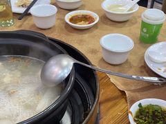 -濠轩阁特色生蚝火锅(水湾路店)