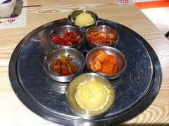 泡菜小菜-韩国大金刚烤肉·料理(印象城店)