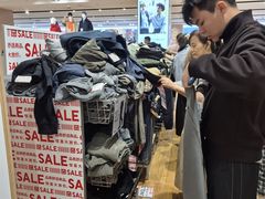 -优衣库(长沙国金中心店)