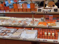 -沪上阿姨·臻选茶饮(上海环球港店)