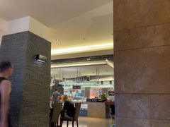 -三亚湾海居雅高铂尔曼度假酒店