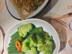 -粤点越有·茶点·粤菜(樵岭国际店)