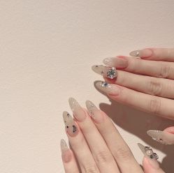 -JU·旧友日式美甲美睫工作室