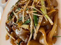 干炒牛肉河粉-铭家点心(秦岭路店)