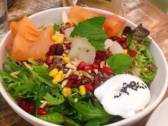 -FLOVIE FLORIST CAFE