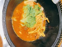 -锅来乐地锅鸡(安亭店)