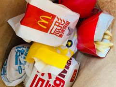 -麦当劳(展览路店)