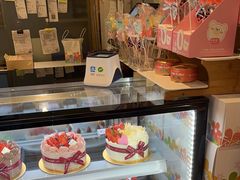 -花花卷卷·鲜食蛋糕(静安久光百货店)
