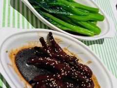 -桂满陇·手作小笼包&江南叫花鸡(中山公园店)