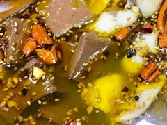 酸菜鱼-黑皮酸菜鱼(绣花巷店)