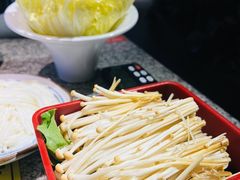 -云荷里·蒸汽石锅鱼·云南菜(中发百旺店)