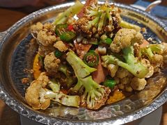 -吕氏疙瘩汤·新鲁菜(新贵和店)