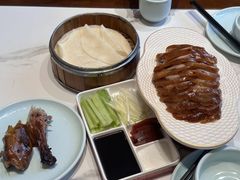 -梅利汴京烤鸭•开封豫菜地标店(东司门店)