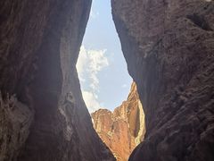 -天山神秘大峡谷