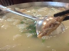 -余杨鸭鸭餐厅