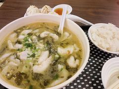 酸菜鱼-大食代美食广场(迪士尼小镇店)