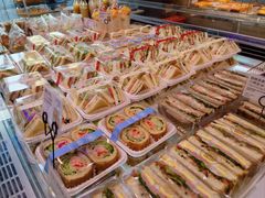 -巴黎贝甜(大宁国际商业广场店)