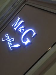 点击看大图 -HH·MG染烫店