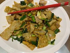 -黄泥岗·地道湖北菜(奥特莱斯店)