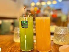 鲜榨橙汁-AFS Cafe & Canteen(闽江二路店)