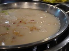 -老来福·非遗酸汤兔(凯旋路店)