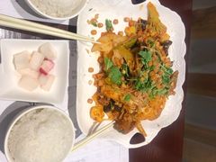 -成都你六姐·牛肉冒菜(城市集市合生汇店)