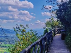 -玻璃桥景区石牛寨