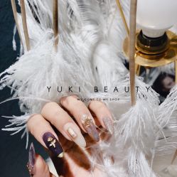-雪儿·YuKi美甲美睫皮肤管理Salon