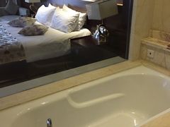 -昆山皇冠国际会展酒店