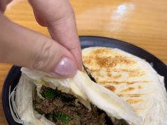 -小椒羊.羊肉粉 龙虾 羊肉串(新地旗舰店)