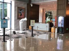 -上海虹桥西郊假日酒店