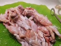 -四囍码头海鲜烧烤自助火锅(外滩南京东路悦荟广场店)
