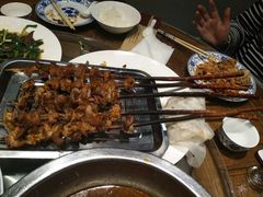 -方国老头包子·39年威海本地老字号•小船海鲜疙瘩汤