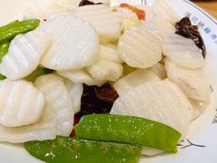 -临界音乐酒馆·小龙虾·江湖菜(华熙LIVE·鱼洞店)
