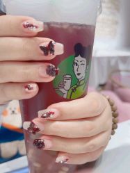 -丽心自助美甲美睫